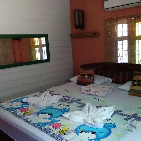 Green House Backpacker Chiang Mai Exterior foto
