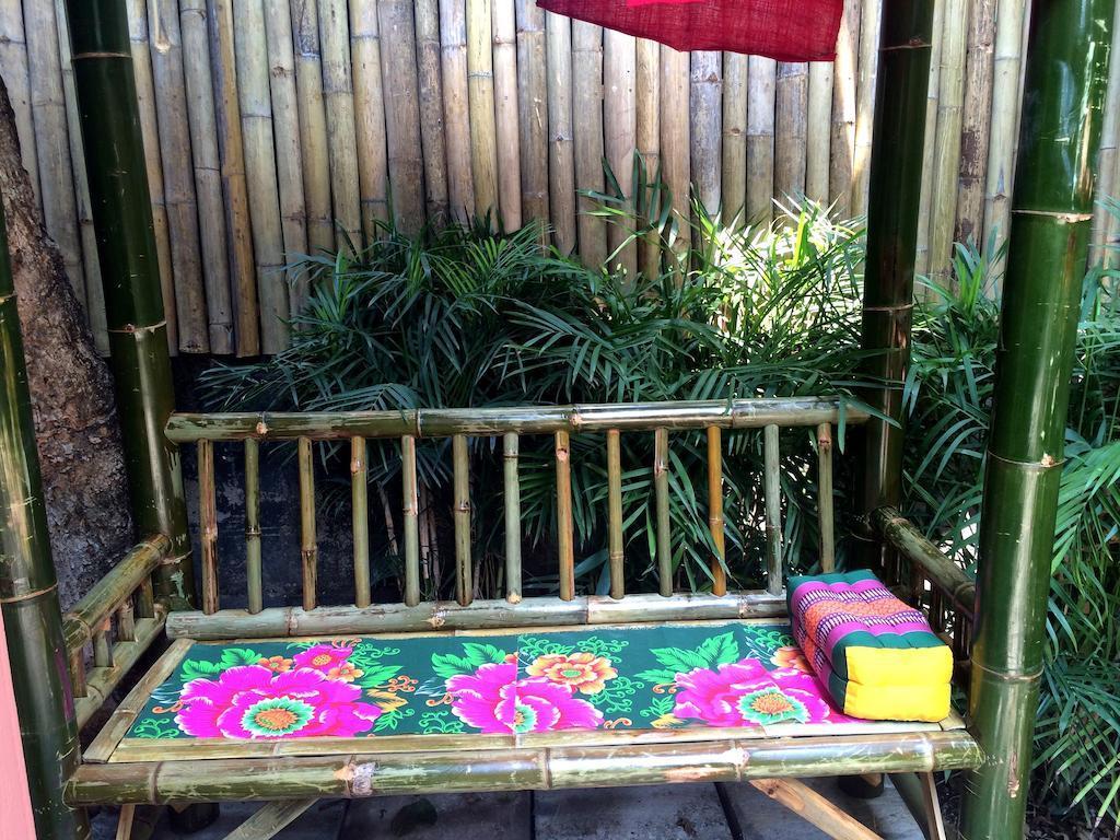 Green House Backpacker Chiang Mai Exterior foto